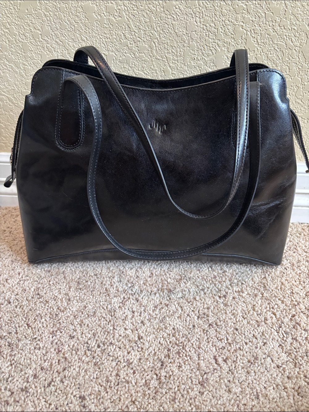 Monsac Black Leather Shoulder Bag